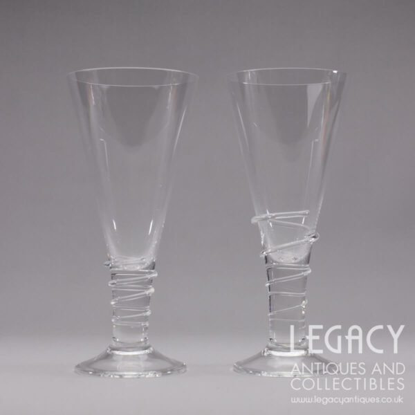 Pair of Dartington Crystal ‘Spark’ Design Large Wine Glasses ST2175/2/P in Original Box