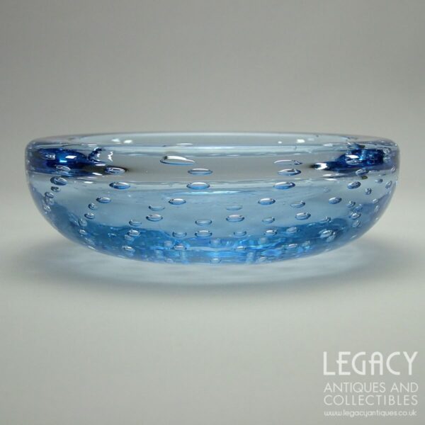 Whitefriars Glass Controlled Bubbled Bowl No. 9099 in Sapphire Blue (6")