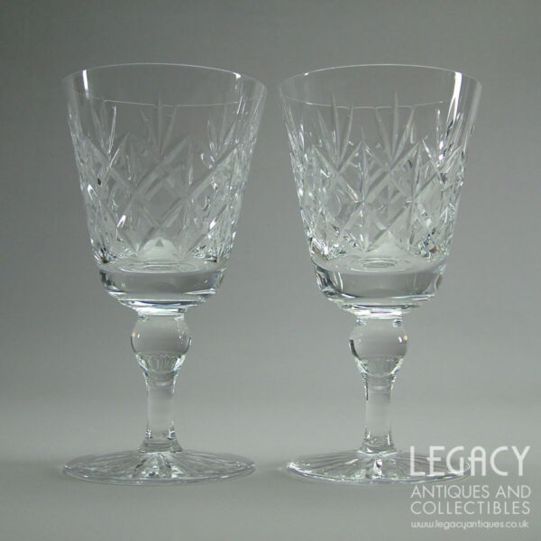 Pair of Edinburgh Crystal ‘Glenshee’ Design Large Wine Glasses (5 ½")