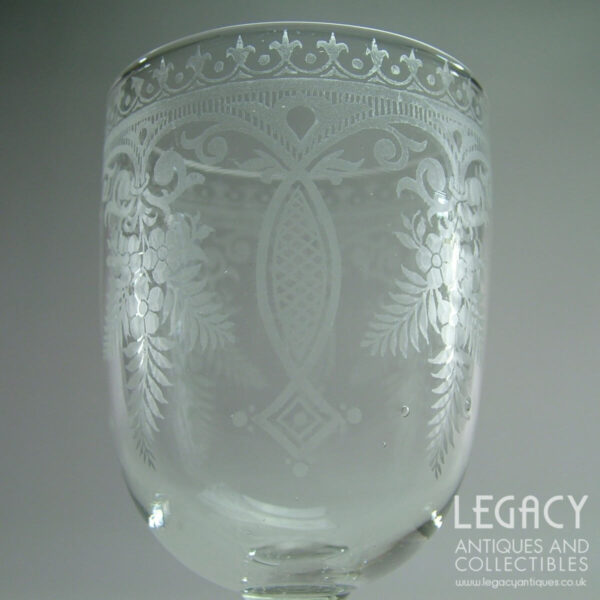 Late Victorian Large 'Pub' Wine Glass with Acid Etched Design c.1880