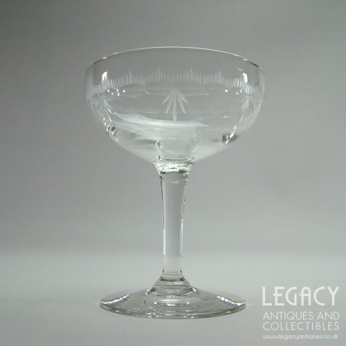 Pair of Early 20th Century Fan and Blaze Cut Pan Champagne Glasses c.1900