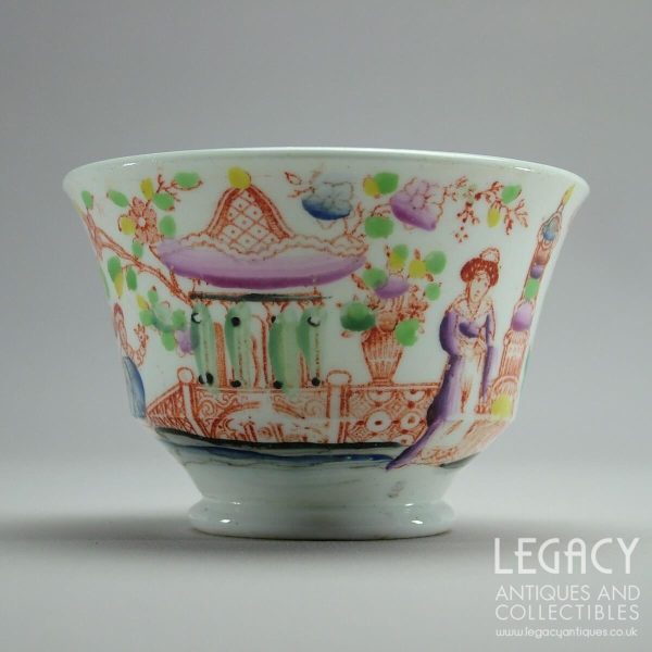 Thomas Drewery & Son 'London' Shape Cup and Saucer Set with Chinoiserie Design c.1820-30